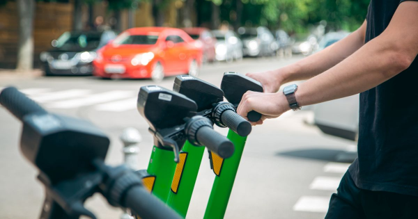 Lege noua: Polita RCA obligatorie pentru trotinete si biciclete electrice. Legea merge la promulgare